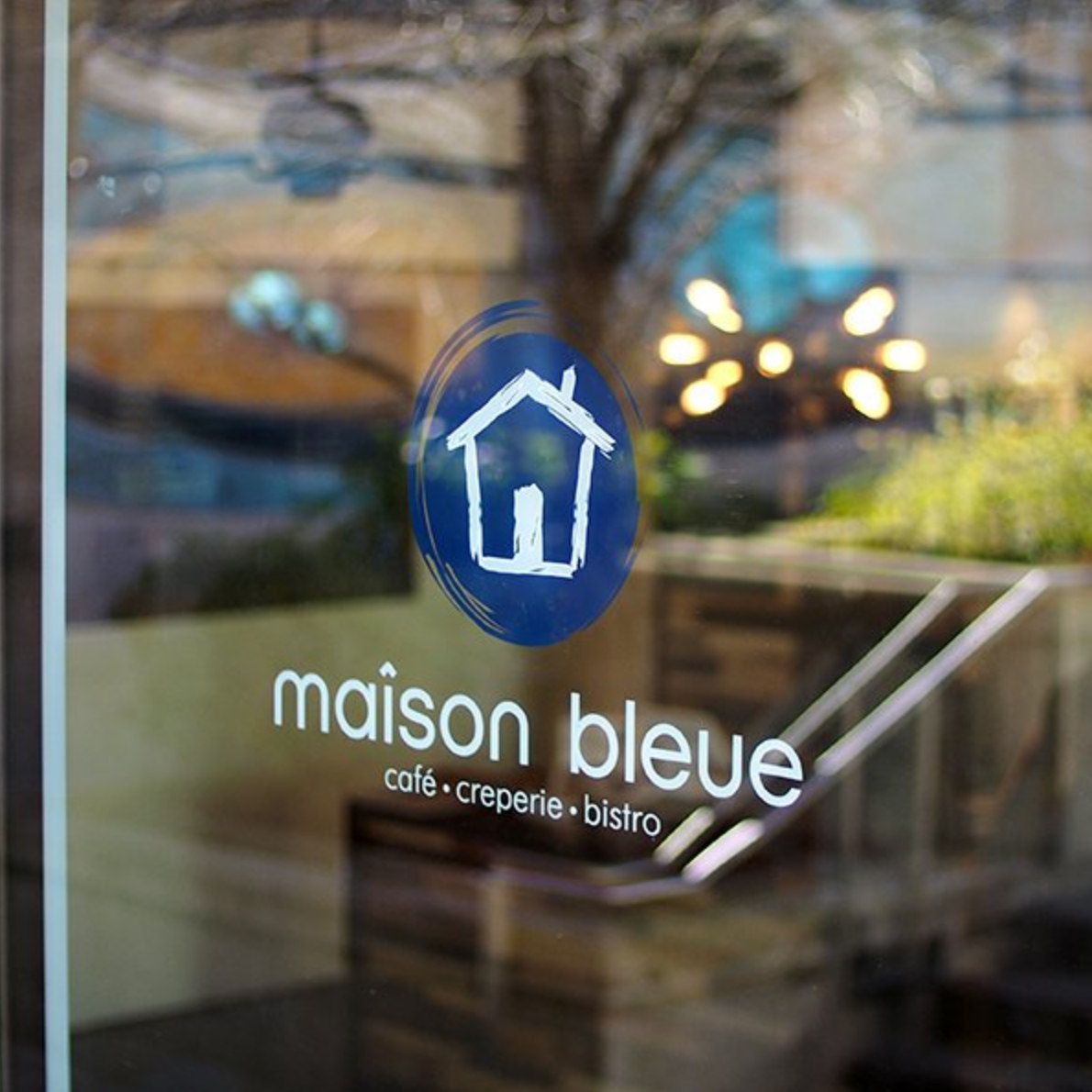 Maison Bleue-Downtown Berkeley Hidden Gems